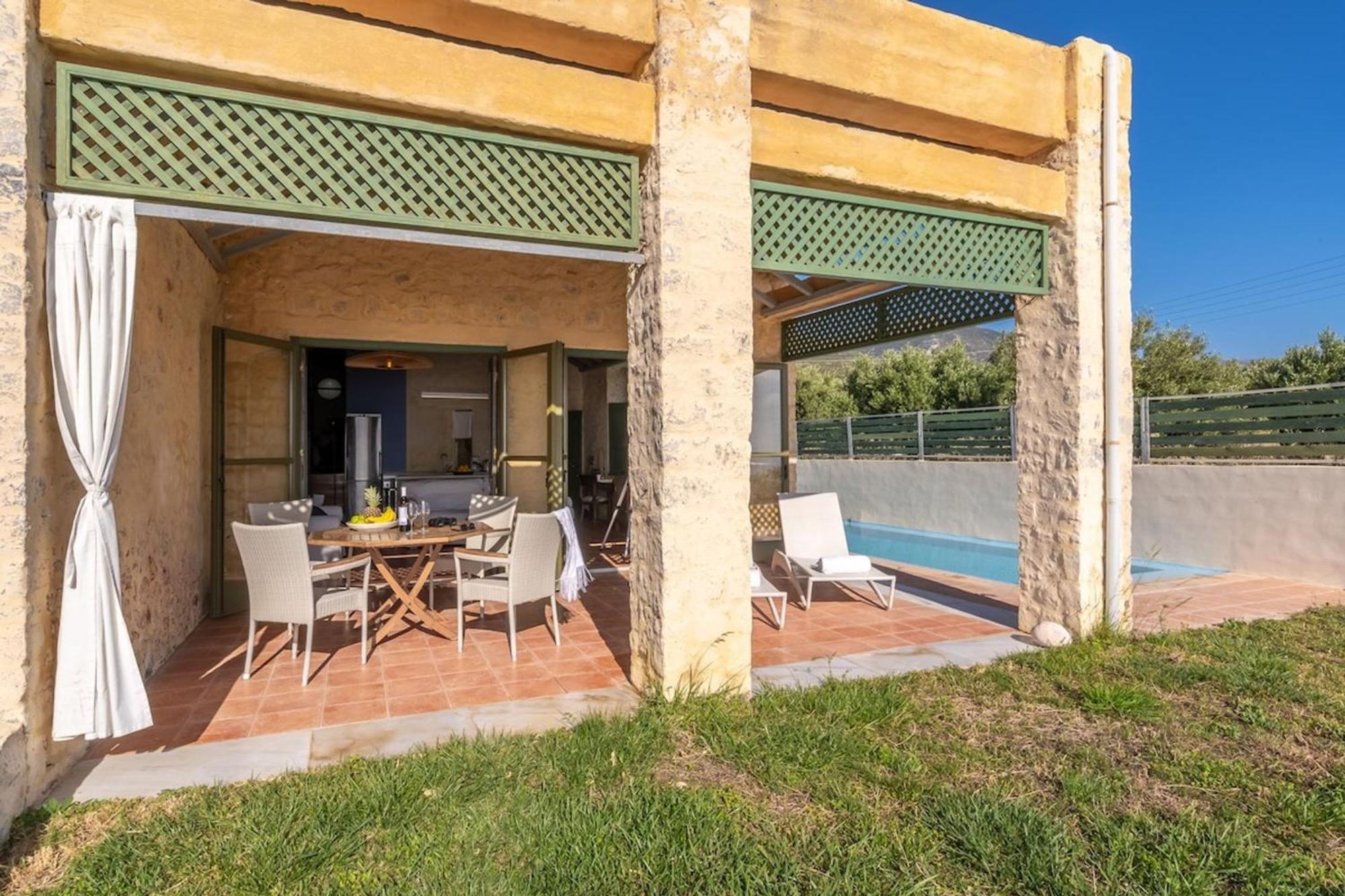 Villa Mediterranea, With Heated Pool Livadia  المظهر الخارجي الصورة